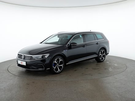 VW Passat GTE Variant