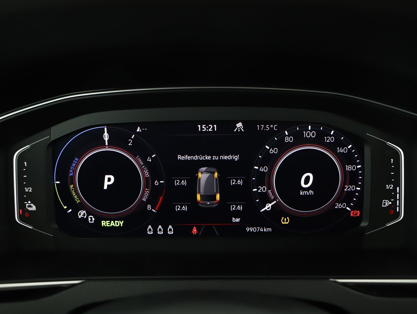 VW Passat GTE Variant | Bild 15 von 32