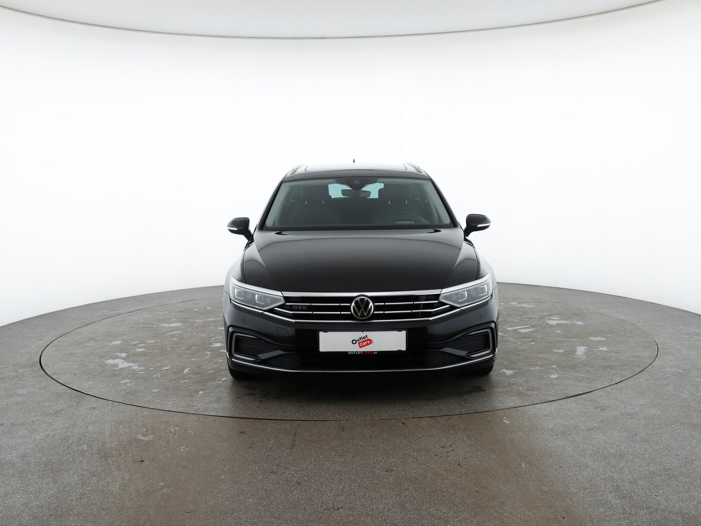 VW Passat GTE Variant | Bild 2 von 32