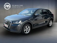 Audi Q2 30 TFSI intense in manhattangrau metallic