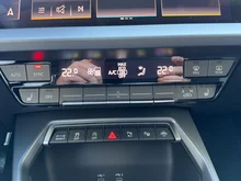 Audi A3 Sportback 30 TFSI in Brillantschwarz