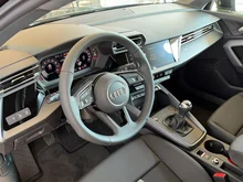 Audi A3 Sportback 30 TFSI in Brillantschwarz