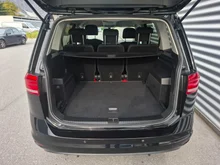 VW Touran Comfortline TDI SCR in Deep Black Perleffekt