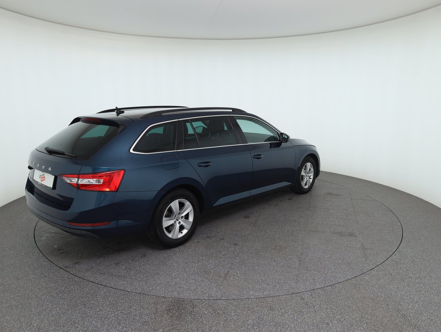 Škoda SUPERB Combi Ambition TDI DSG | Bild 6 von 33