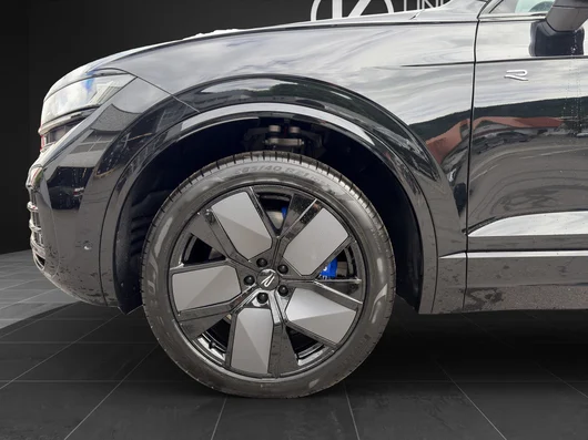 Bild eines Touareg R eHybrid TSI 4M. Final Edition