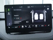 Škoda Enyaq 80 in 5X Graphite-Grau Metallic