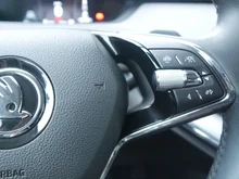 Škoda Enyaq 80 in 5X Graphite-Grau Metallic