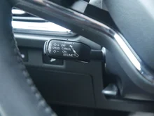 Škoda Enyaq 80 in 5X Graphite-Grau Metallic