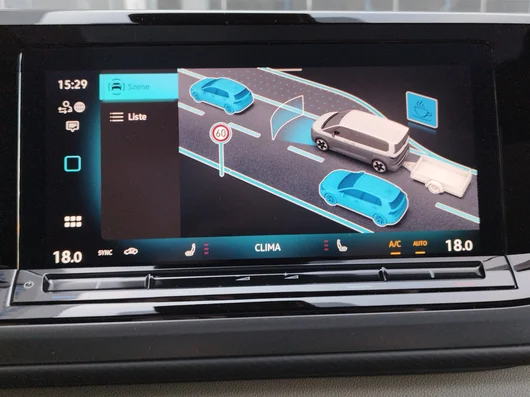 Bild eines VW Multivan Business ÜH TDI