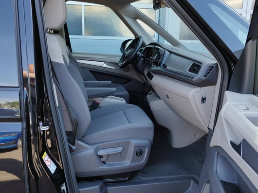 Bild eines VW Multivan Business ÜH TDI