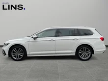 VW Passat Variant Elegance TDI DSG in PURE WHITE