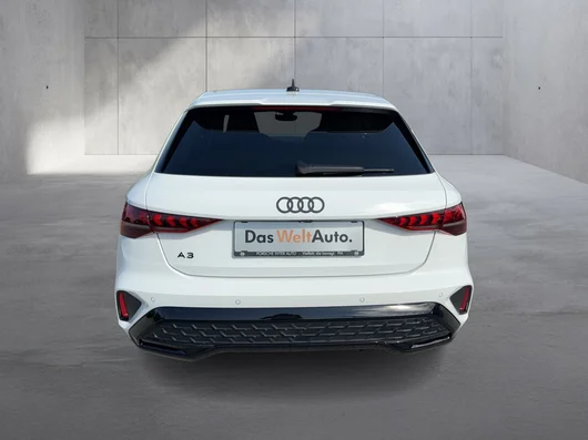 Bild eines Audi A3 Sportback 45 TFSI e S line
