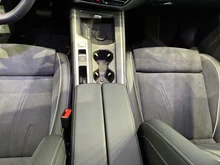 VW Passat Variant Business eHybrid 150 kW in Diabasgrau Metallic