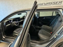 VW Passat Variant Business eHybrid 150 kW in Diabasgrau Metallic