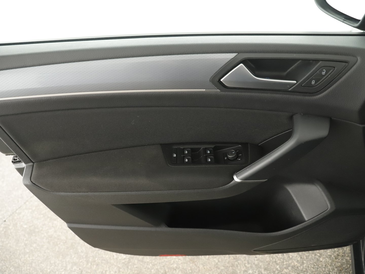 VW Touran Sky TDI DSG | Bild 4 von 14
