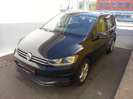 VW Touran Trendline TDI SCR