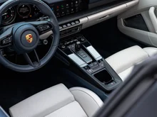Porsche 911 Targa 4 GTS in sharkblue
