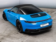 Porsche 911 Targa 4 GTS in sharkblue