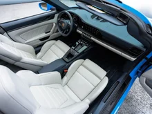 Porsche 911 Targa 4 GTS in sharkblue