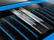 Porsche 911 Targa 4 GTS in sharkblue