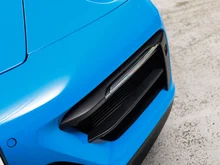 Porsche 911 Targa 4 GTS in sharkblue