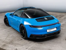 Porsche 911 Targa 4 GTS in sharkblue