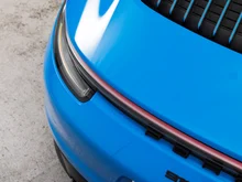 Porsche 911 Targa 4 GTS in sharkblue