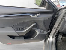 Škoda Octavia Combi Selection TSI mHEV DSG in Graphit-Grau Metallic
