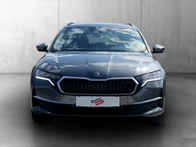 Škoda Octavia Combi Selection TSI mHEV DSG in Graphit-Grau Metallic