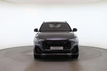 Audi Q8 e-hybrid quattro 360 kW in Daytonagrau Perleffekt