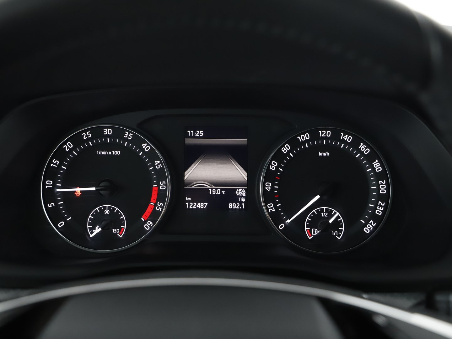 Škoda OCTAVIA Combi Ambition TDI | Bild 15 von 30