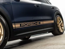 Thumbnail-Foto von Fahrzeug