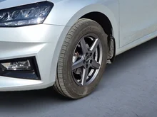 Thumbnail-Foto von Fahrzeug