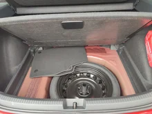 VW Taigo Style TSI in Kings Red Met.