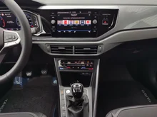 VW Taigo Style TSI in Kings Red Met.