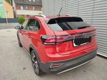 VW Taigo Style TSI in Kings Red Met.