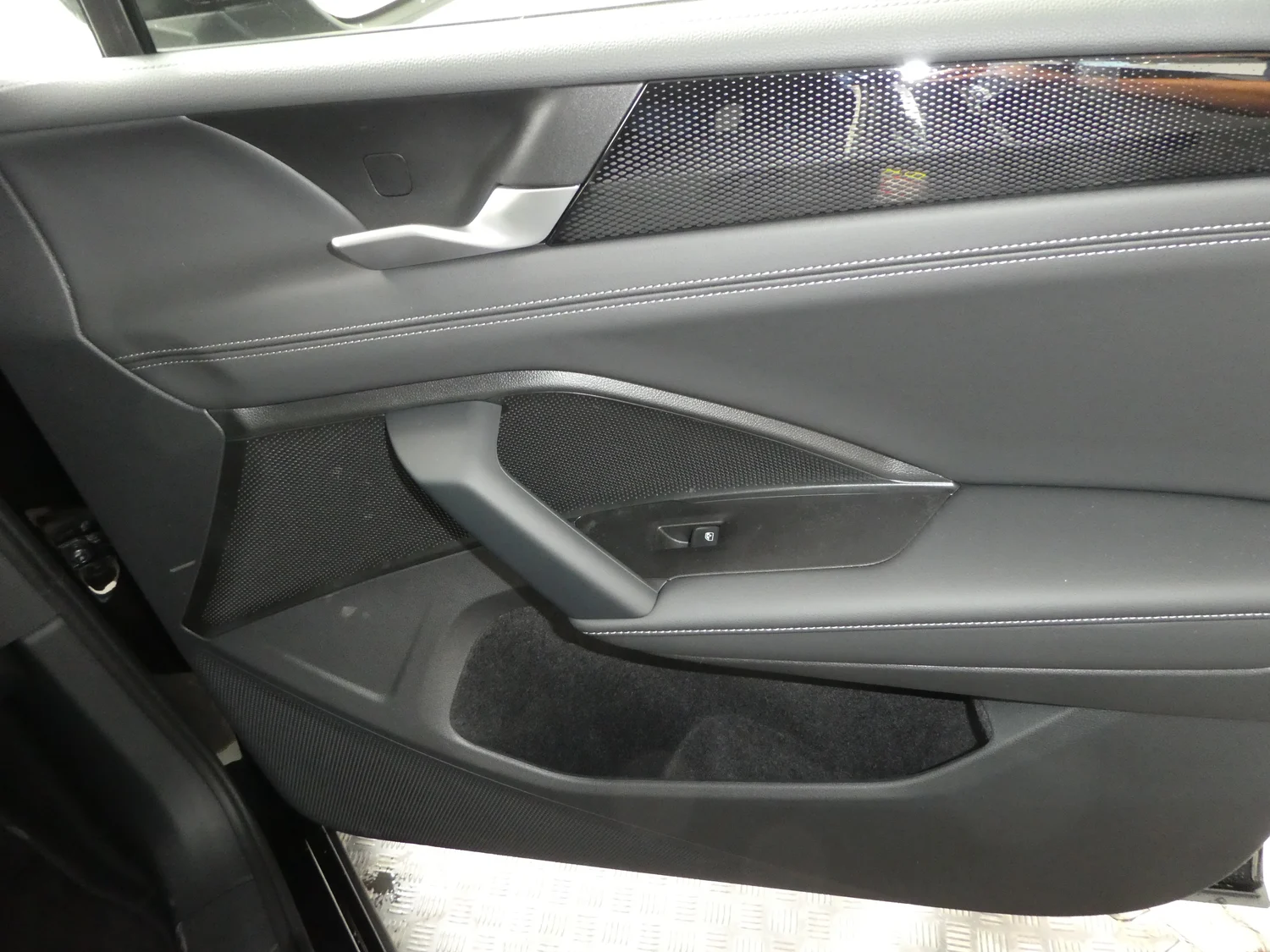 Bild eines VW Tiguan Friends eTSI DSG