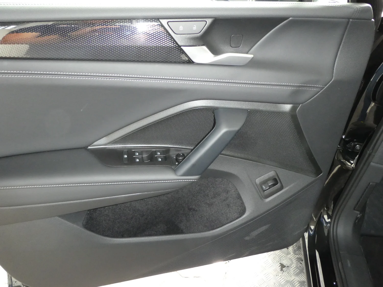 Bild eines VW Tiguan Friends eTSI DSG