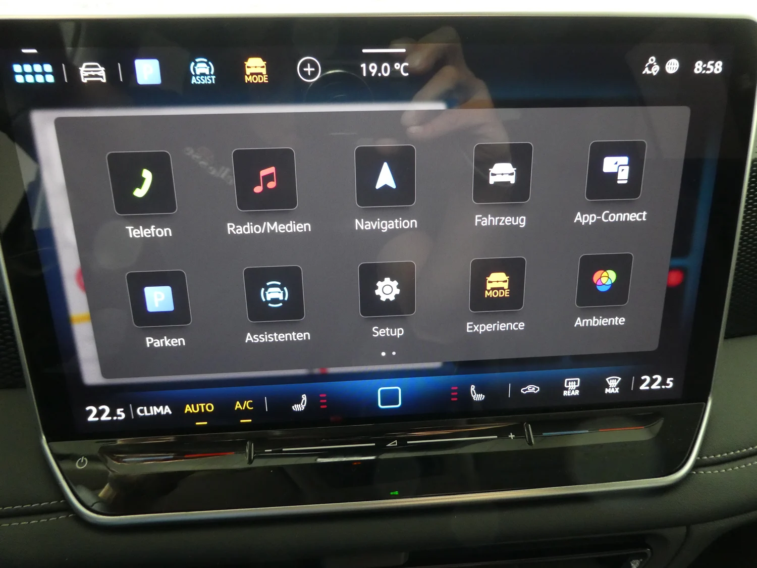 Bild eines VW Tiguan Friends eTSI DSG