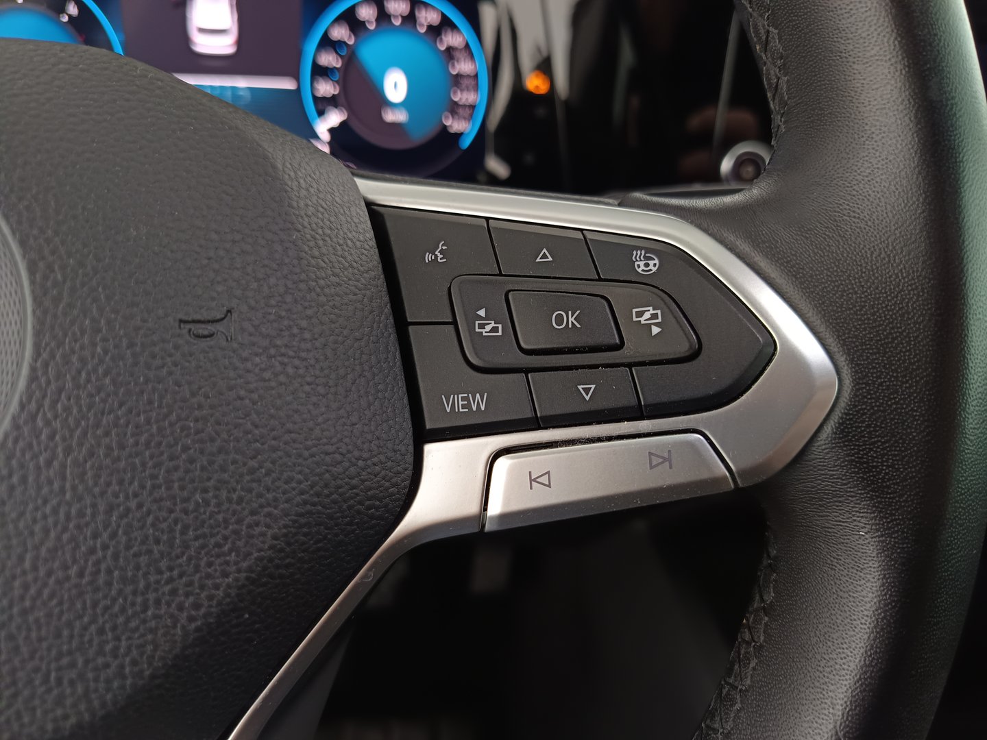 VW Golf Variant Life TDI | Bild 11 von 20