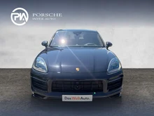 Porsche Cayenne E-Hybrid Coup� in tiefschwarzmetallic
