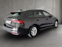 Škoda Octavia Combi Selection TDI DSG in Black-Magic Perleffekt