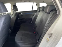 VW Golf Variant Business TDI DSG in Pure White