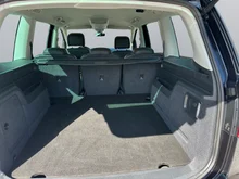 VW Sharan Business+ TDI SCR DSG 5-Sitzer in Deep Black Perleffekt