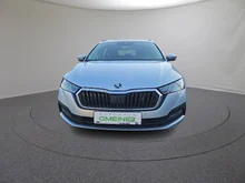 Škoda Octavia Combi Ambition TDI DSG in 8E Brilliant-Silber Metallic