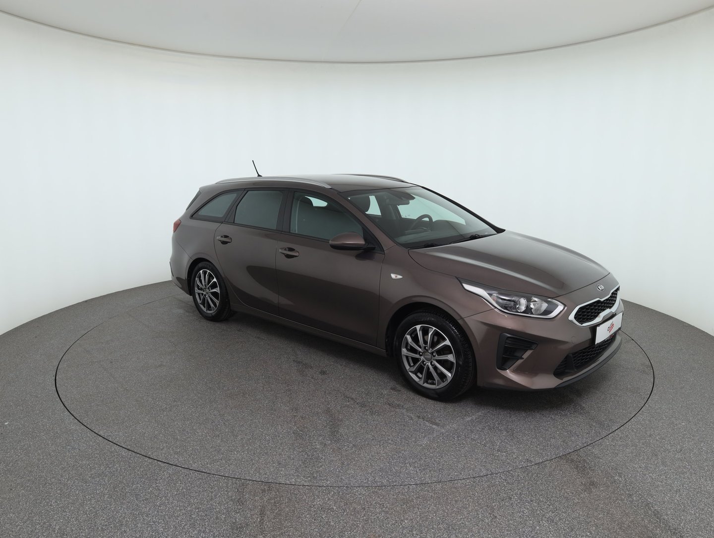 Kia ceed SW 1,4 MPI GPF Titan | Bild 3 von 25