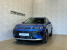 VW T-Roc Life eTSI DSG in Celestial Blue