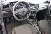 VW Polo in Deep Black Perleffekt