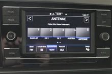 VW Polo in Deep Black Perleffekt