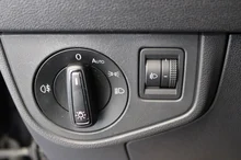 VW Polo in Deep Black Perleffekt
